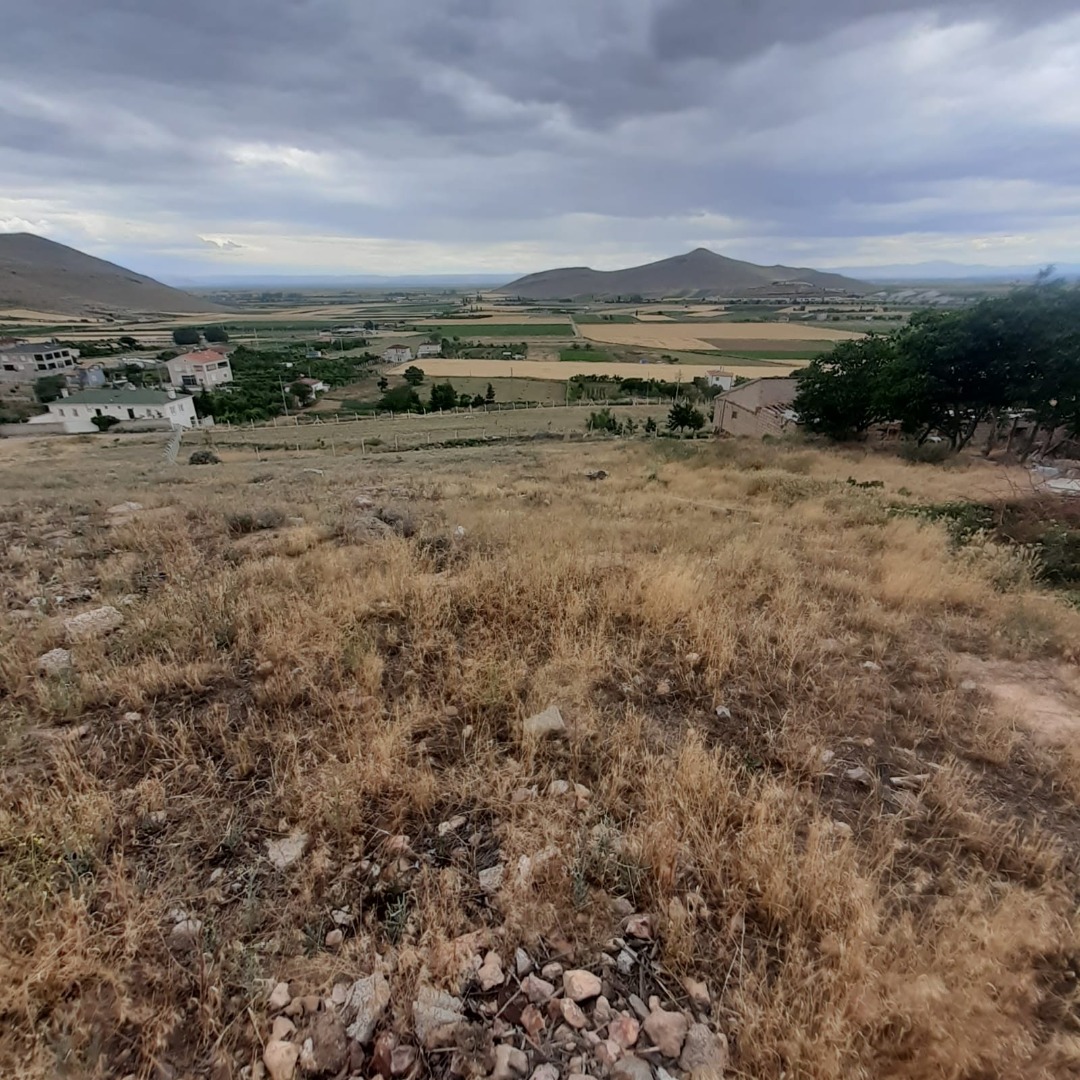KAYSERİ DEVELİ TOMBAK MAHALLESİNDE SATILIK ARSA 